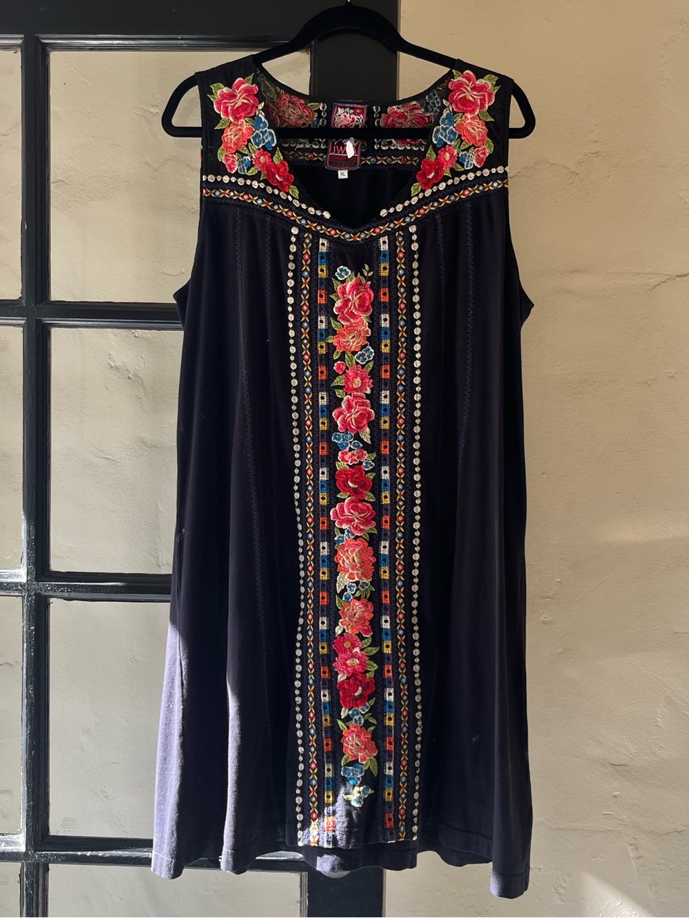 Beautiful Johnny Was Embroidered Sleeveless Dress